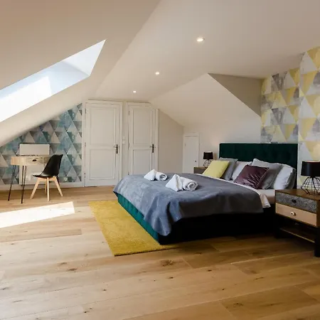 Kazimierz Penthouse With Private Terrace