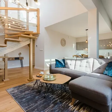 Kazimierz Penthouse With Private Terrace דירה קרקוב